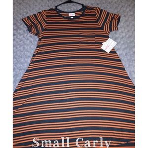 LuLaRoe Small Carly NWT - outfits available!